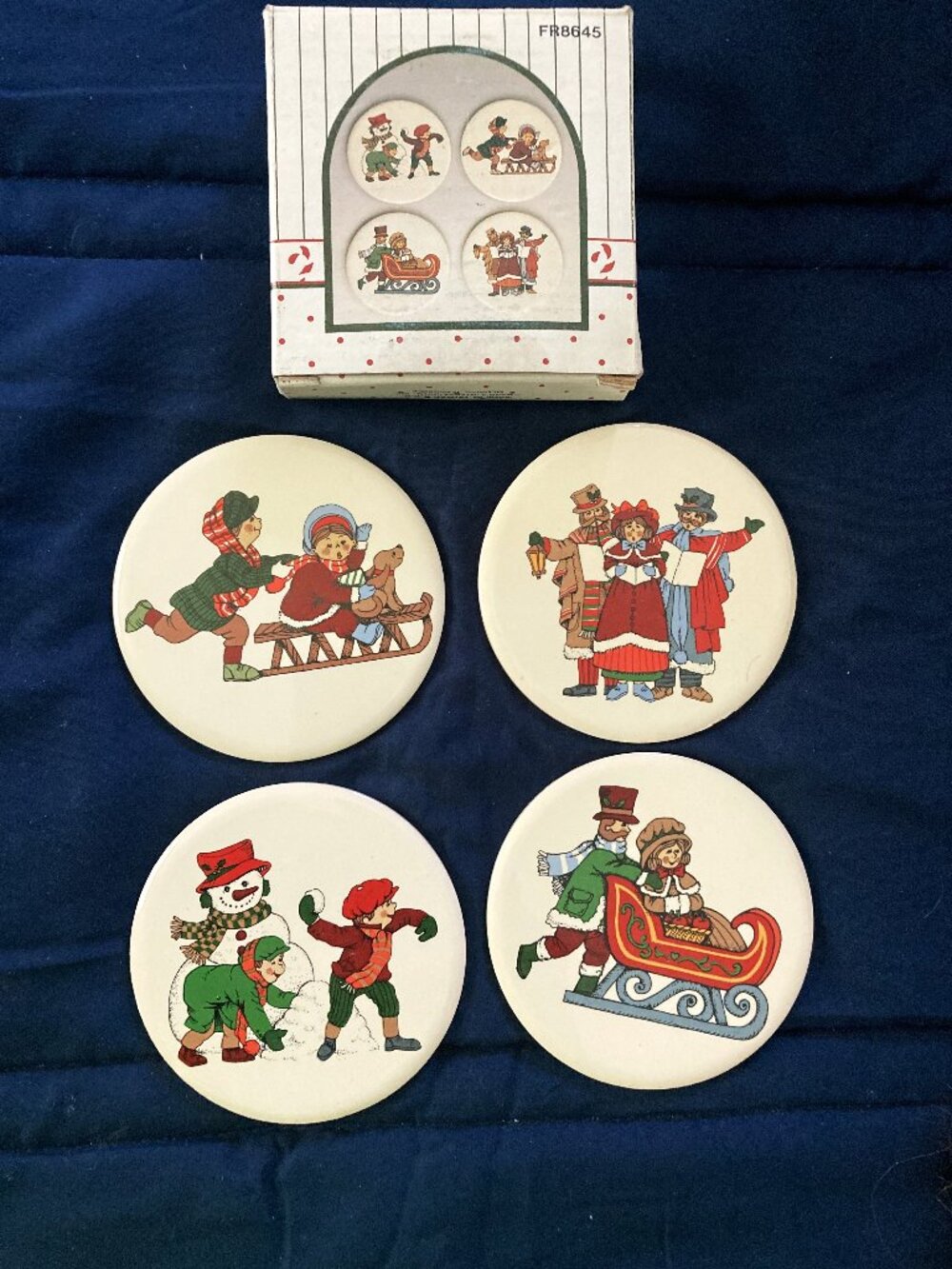 4 Vintage 1980s Wang Winter Scenes coasters round 3 in. with Box
